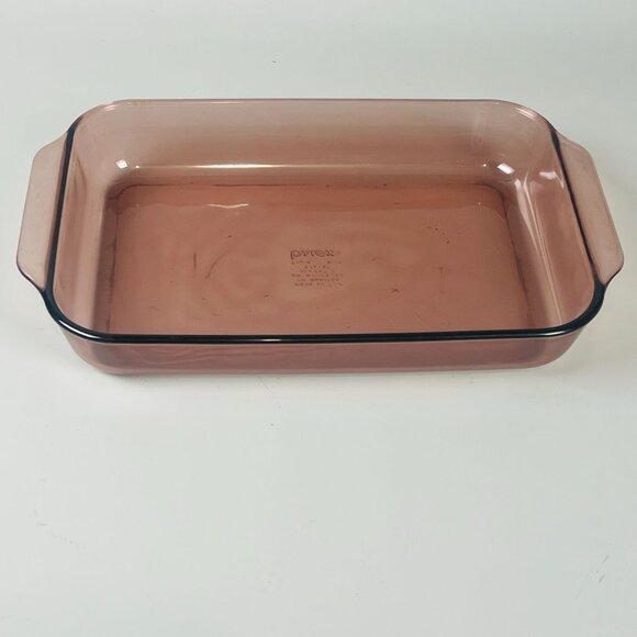 Vintage Pyrex Purple 3qt Casserole Baking Dish 13x9x2 - Picture 2 of 6
